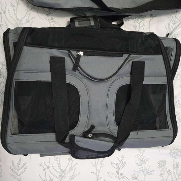 Katziela Luxury Rider Pro Pet Carrier  Double Telescopic Handle Grey - Picture 9 of 12